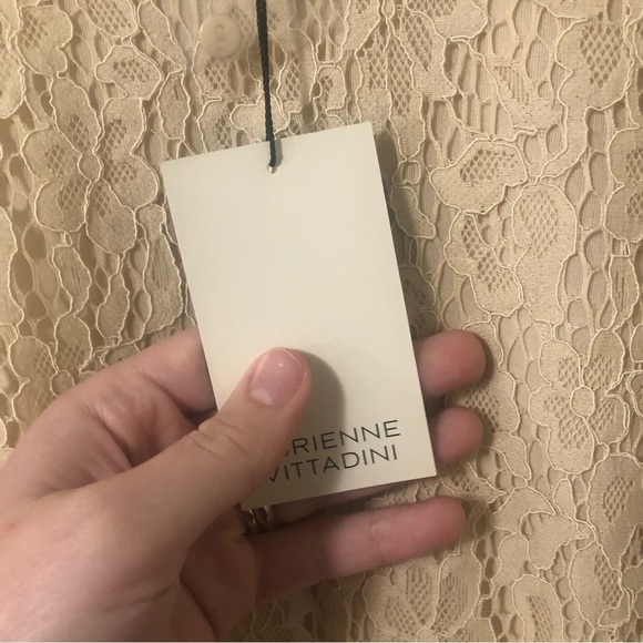 NWT Adrienne Vittadini Tan Lace Bell Sleeve Top Women’s Size S - Picture 6 of 13